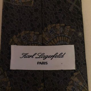 KARL LAGERFELD カールラガーフェルド フィッシュパターン 魚柄 ネイビー イエロー シルク 剣先8cm ネクタイ メンズ 103069