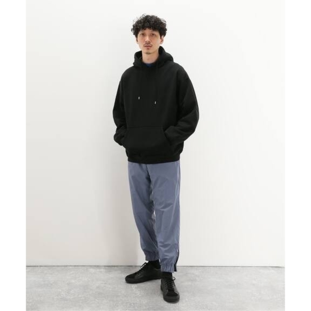 COMOLI(コモリ)のWELLDER ウェルダーBACK SIDE TUCKED HOODED メンズのトップス(パーカー)の商品写真