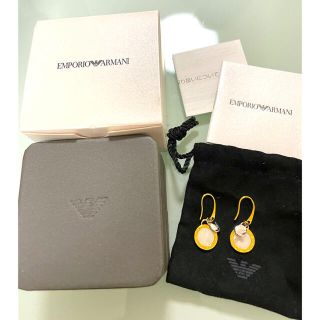 エンポリオアルマーニ(Emporio Armani)の完売品　エンポリオ　アルマーニ　ピアス　パール　シルバー(ピアス)