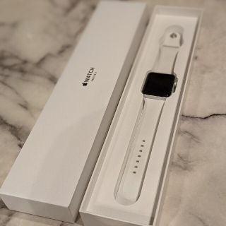 アップルウォッチ(Apple Watch)のアップルウオッチ　シリーズ3(腕時計(デジタル))