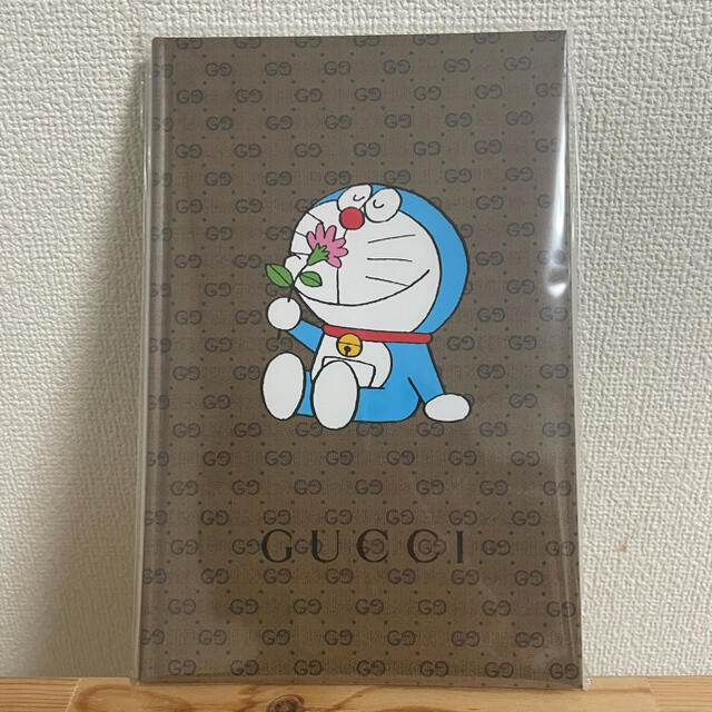 Gucci(グッチ)のCanCam キャンキャン3月号付録  ドラえもん GUCCI 限定 ノート  インテリア/住まい/日用品の文房具(ノート/メモ帳/ふせん)の商品写真