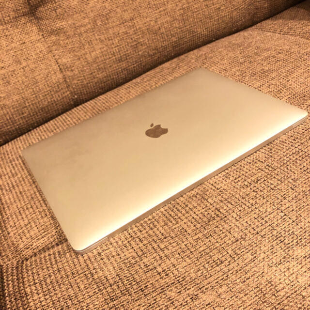 良品！MacBook pro 15インチ 2017