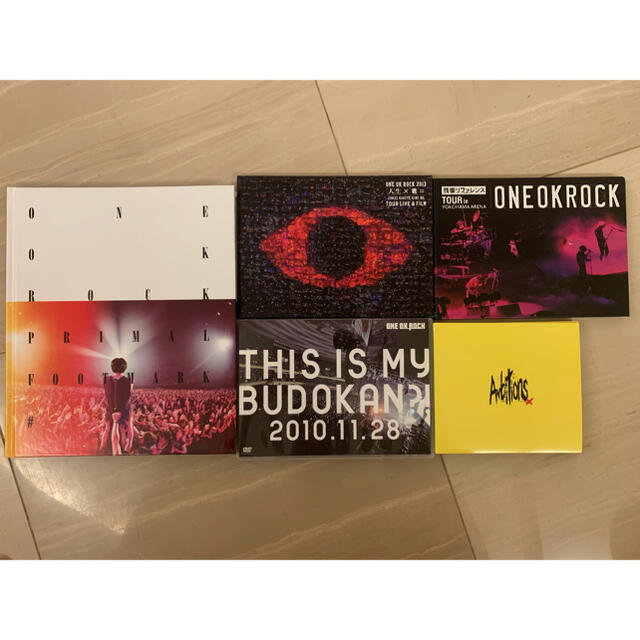 ONE OK ROCK ライブDVD &CD &写真集