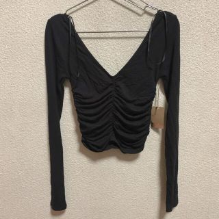 フォーエバートゥエンティーワン(FOREVER 21)のForever21♡シャーリングクロップトップス(カットソー(長袖/七分))