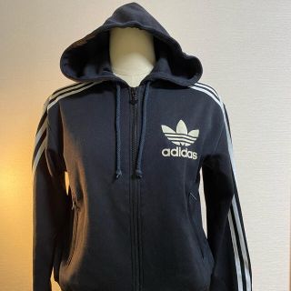 アディダス(adidas)のadidas ミッ葉ロゴ　フードパーカー(パーカー)