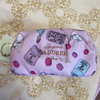 ラデュレ(LADUREE)の⭐︎ラデュレ　ポーチ⭐︎(ポーチ)