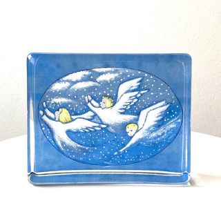 イッタラ(iittala)のSwinging in the Blue of Sky ガラスカード ヘルヤ(置物)