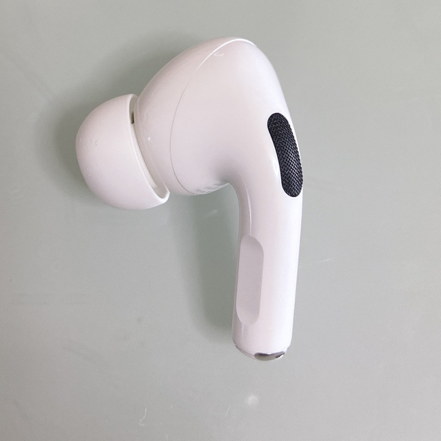 【純正品】AirPods Pro 左耳用 新品イヤーチップ付き 1