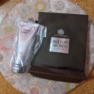 モルトンブラウン(MOLTON BROWN)の新品　モルトンブラウン　ブラックペッパースポーツ4in1ウォッシュ(ボディソープ/石鹸)