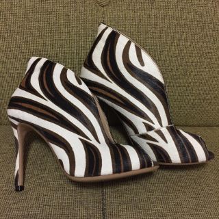 ジャンヴィットロッシ(Gianvito Rossi)のジャンヴィトロッシ オープントゥブーティ(ブーツ)