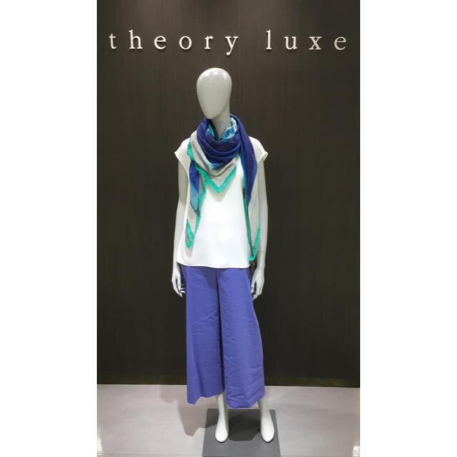 Theory luxe(セオリーリュクス)のTheory luxe 20ss ワイドクロップドパンツ レディースのパンツ(カジュアルパンツ)の商品写真