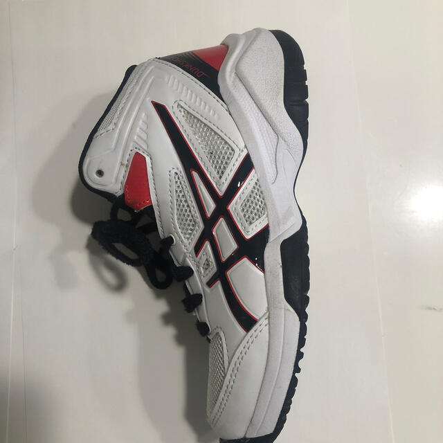 asics(アシックス)のバッシュ  asics  19cm チケットのスポーツ(バスケットボール)の商品写真