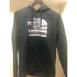 シュプリーム(Supreme)のsupreme×THE NORTH FACEコラボパーカー最終値下げ！(パーカー)