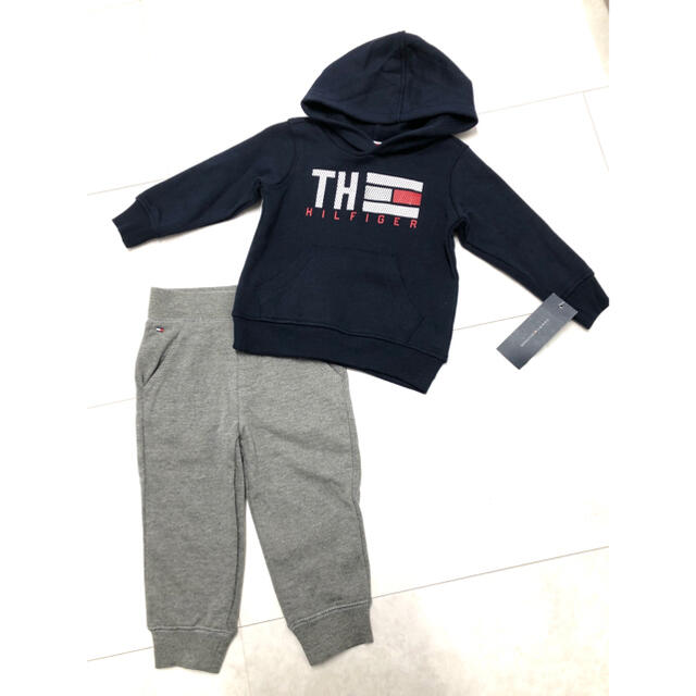 【新品・正規品】レア☆トミーヒルフィガー上下セットアップ　裏起毛　18Mtommyhilfiger