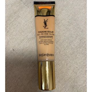 イヴサンローランボーテ(Yves Saint Laurent Beaute)のYSL ラディアントタッチ　all-in-one glow(ファンデーション)