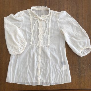 ジルスチュアート(JILLSTUART)のJILLSTUART ブラウス　S(シャツ/ブラウス(長袖/七分))