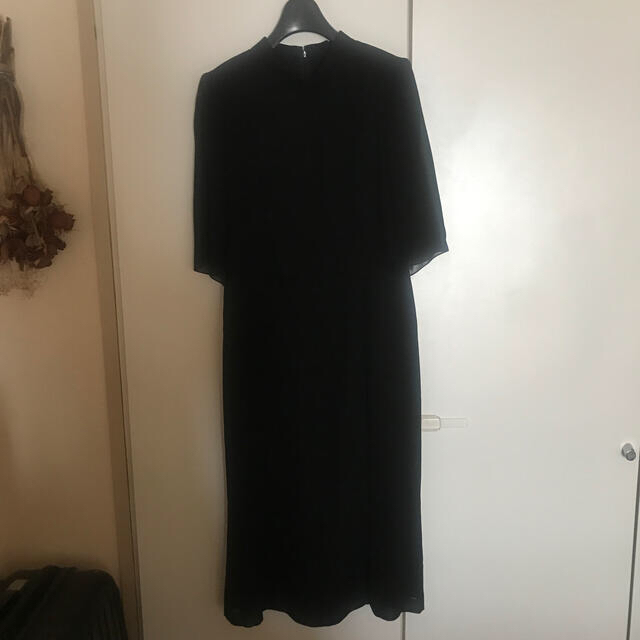 Chloe(クロエ)のクロエ　ブラックフォーマルワンピース　7号　礼服　喪服 レディースのフォーマル/ドレス(礼服/喪服)の商品写真