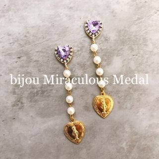 bijou Miraculous Medal pierce(ピアス)