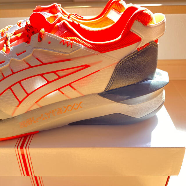 asics(アシックス)のasics ゲルライト XXX   27.5 センチ　　限定品 メンズの靴/シューズ(スニーカー)の商品写真