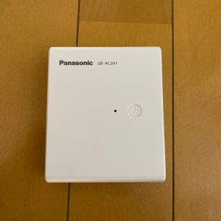 パナソニック(Panasonic)のモバイルバッテリー　パナソニック　コンセント式　送料込み　5000mAh 防災(バッテリー/充電器)