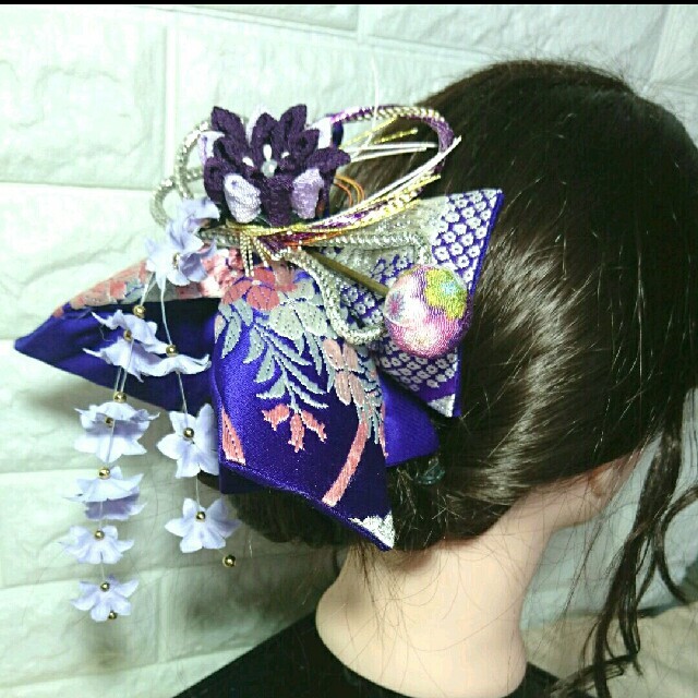 髪飾り(和装)159 正絹帯生地リボン(紫色) ハンドメイドのアクセサリー(ヘアアクセサリー)の商品写真