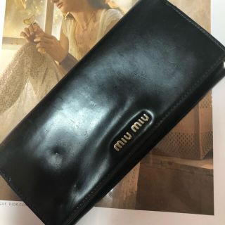 ミュウミュウ(miumiu)のミュウミュウmiumiuお財布長財布(財布)