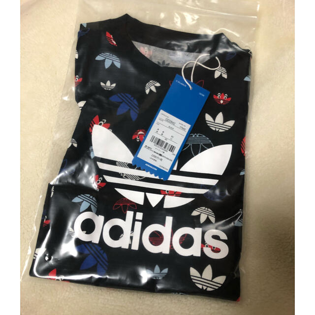 adidas(アディダス)の新品✨アディダス Tシャツ 80cm キッズ/ベビー/マタニティのベビー服(~85cm)(Ｔシャツ)の商品写真