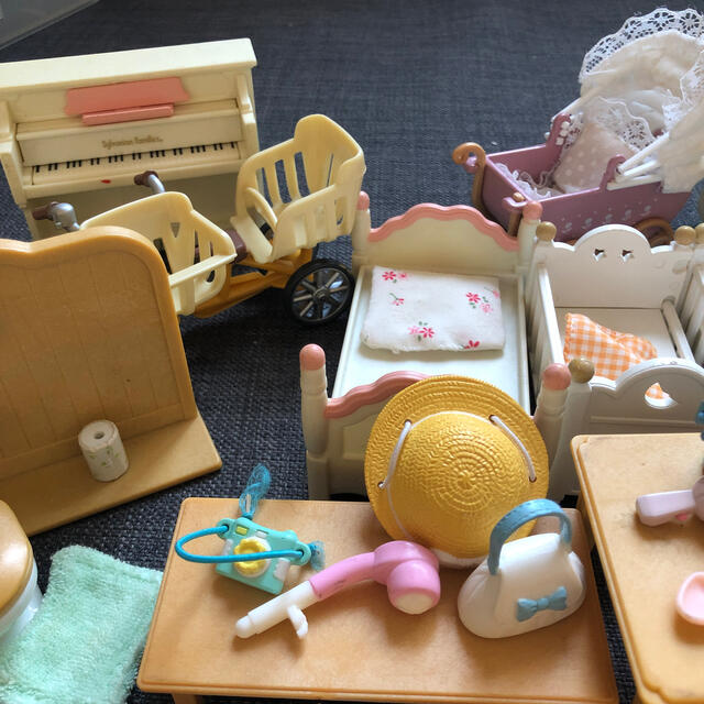 EPOCH(エポック)のシルバニアファミリー　家具 キッズ/ベビー/マタニティのおもちゃ(ぬいぐるみ/人形)の商品写真