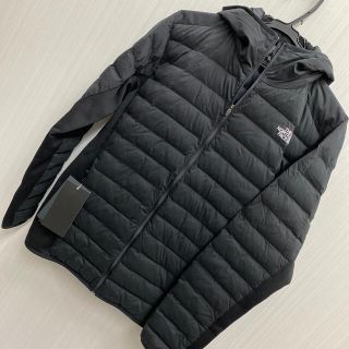 「最終値下げ NORTH FACE レッドランプロフーディ NY81971