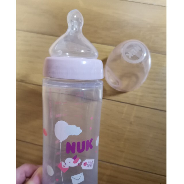 NUK 哺乳瓶 キッズ/ベビー/マタニティの授乳/お食事用品(哺乳ビン)の商品写真