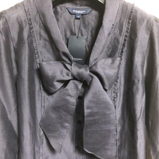 バーバリー(BURBERRY)のBurberryブラウス　レディース　40サイズ(シャツ/ブラウス(長袖/七分))