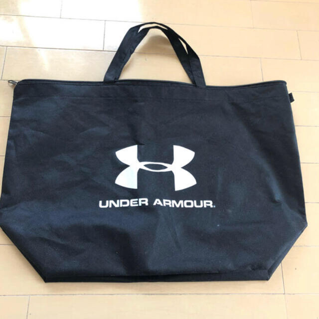 UNDER ARMOUR(アンダーアーマー)のアンダーアーマー　福袋の袋のみ レディースのバッグ(ショップ袋)の商品写真