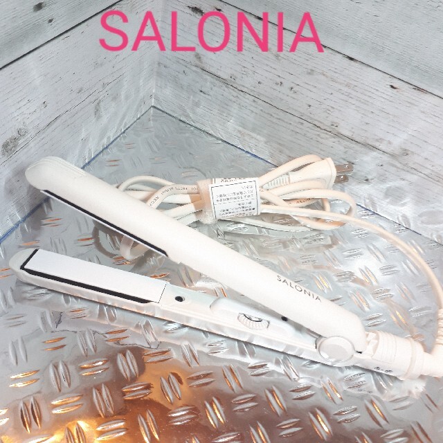 SALON(サロン)のSALONIA サロニア ストレートアイロン ヘアアイロン スマホ/家電/カメラの美容/健康(ヘアアイロン)の商品写真