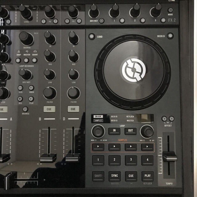 Native instruments TORAKTOR S4 (ID有り) 1