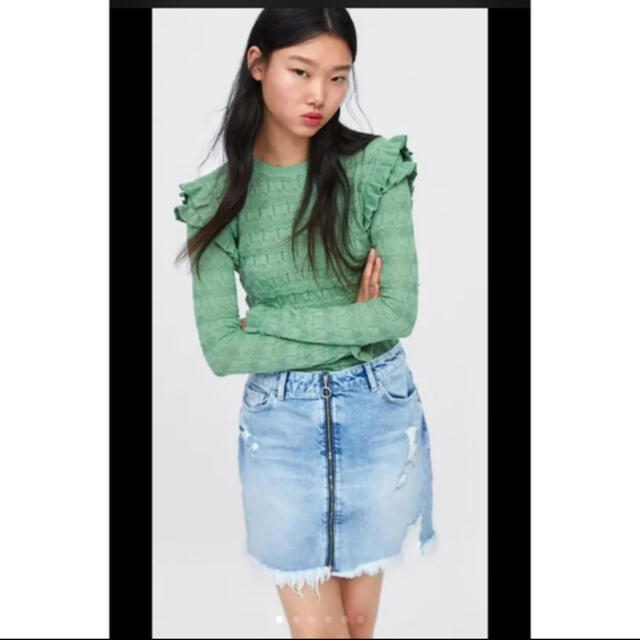 ZARA(ザラ)のZARA フリルトップス レディースのトップス(ニット/セーター)の商品写真