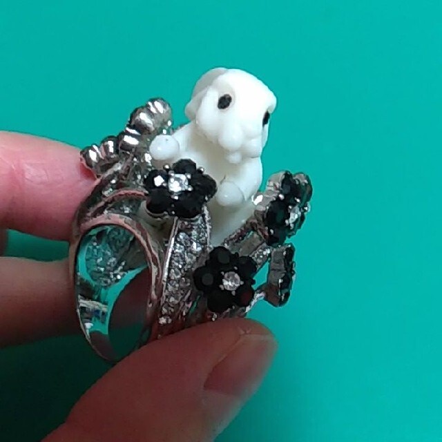かんたんラ ウサギ by hana's shop|ラクマ リングの通販 きめのサイ