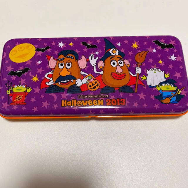 Disney(ディズニー)のポテトヘッド　空き缶　ハロウィンディズニー インテリア/住まい/日用品の文房具(ペンケース/筆箱)の商品写真