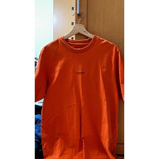 シュプリーム(Supreme)のSupreme Tシャツ　シュプリーム　オレンジ(Tシャツ/カットソー(半袖/袖なし))