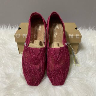 トムズ(TOMS)の☆新品未使用☆ TOMS classic シューズ　スリッポン(スリッポン/モカシン)