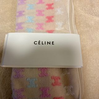 セリーヌ(celine)の専用　新品　CELINEセリーヌタオルポーチ　タオルハンカチ　メイクポーチ(ポーチ)