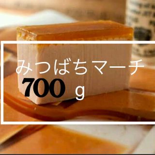 ラッシュ(LUSH)のみつばちマーチ lush 石鹸 700g以上(ボディソープ/石鹸)