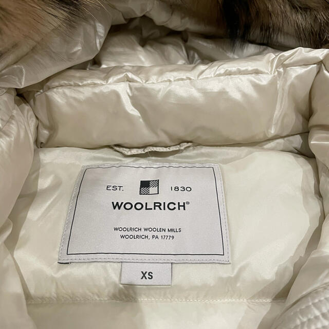 WOOLRICH - WOOLRICH ウールリッチ ライトダウンの通販 by みか's shop ...