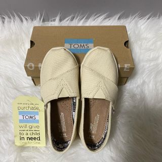 トムズ(TOMS)の☆新品未使用☆ TOMS キッズ靴　キッズスリッポン(スリッポン)