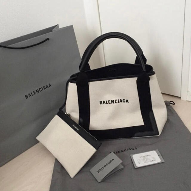 ブランド雑貨総合 Balenciaga - バレンシアガ バッグ トートバッグ