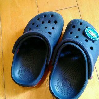 クロックス(crocs)の廃盤品☆クロックス C6/7(サンダル)