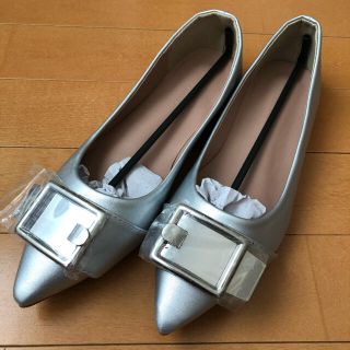 新品 シルバー Lサイズ ぺたんこ パンプス (ハイヒール/パンプス)