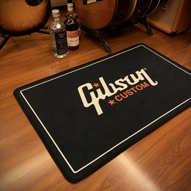 Gibson ギブソンデザイン　ラグマット　送料無料
