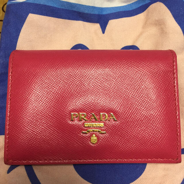 PRADA(プラダ)の美品 PRADA カードケース レディースのファッション小物(名刺入れ/定期入れ)の商品写真