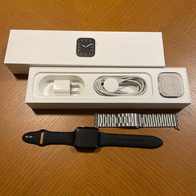 Apple Watch(アップルウォッチ)のApple Watch Series 5 44mm 専用 メンズの時計(腕時計(デジタル))の商品写真