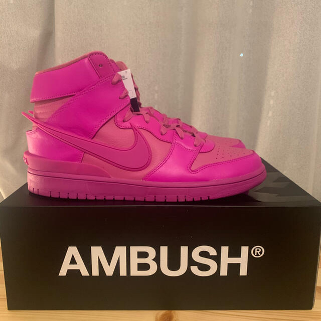 NIKE(ナイキ)のambush dunk 29.5 メンズの靴/シューズ(スニーカー)の商品写真